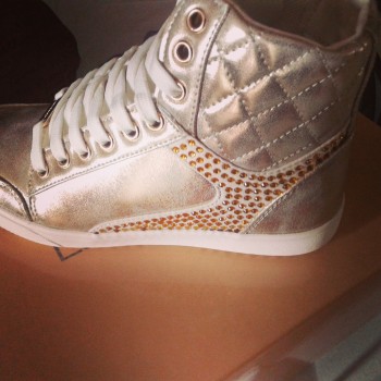 recensioni-sneaker-laura-biagiotti-shoeadvisor